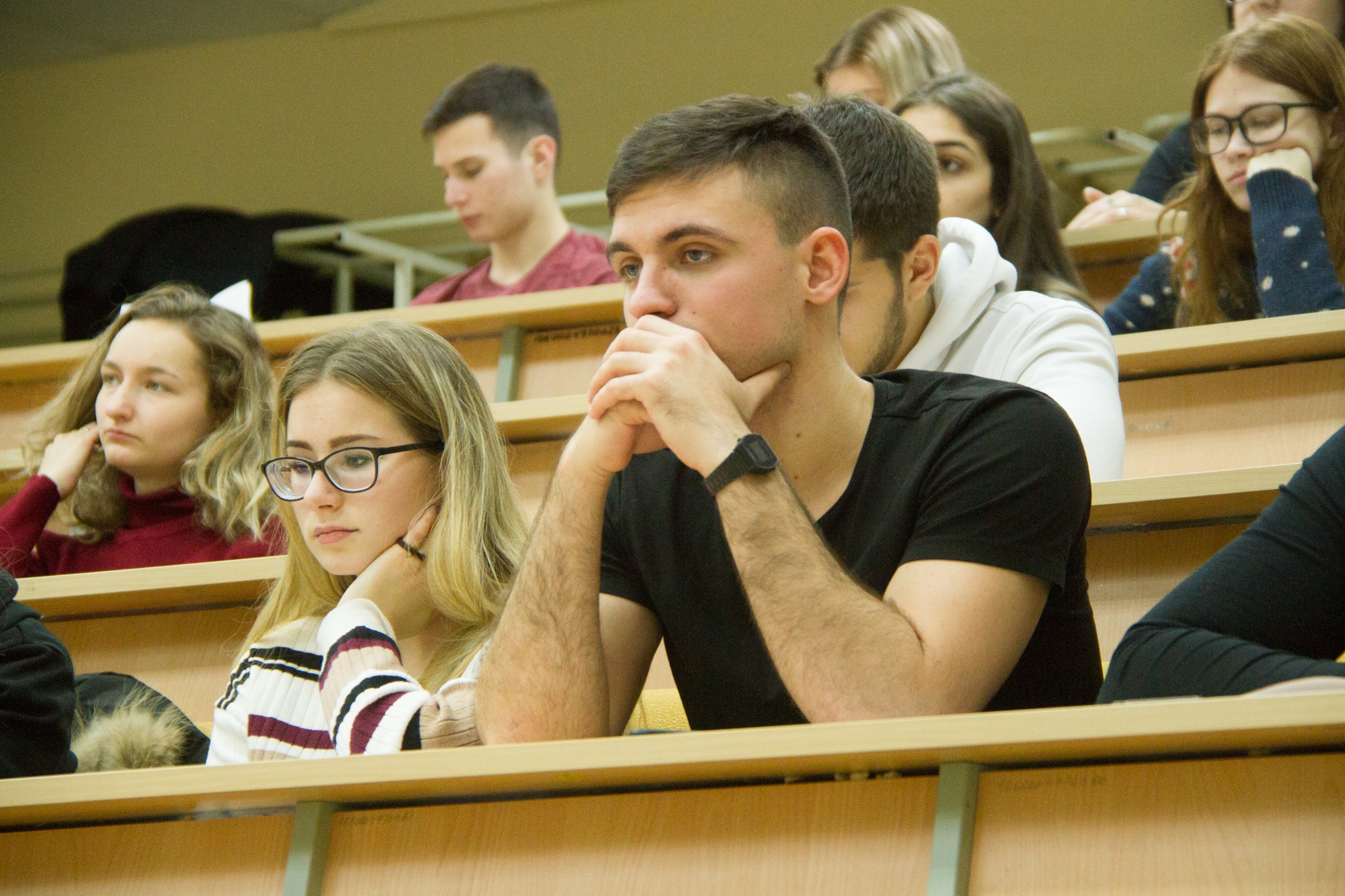 Шухова белгород преподаватели